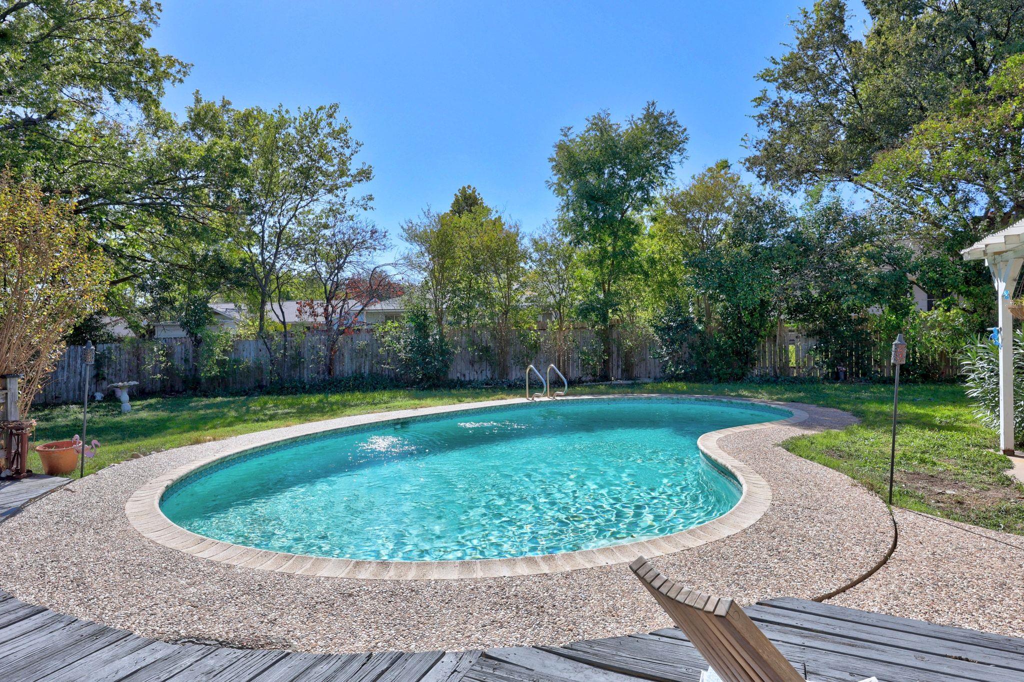 1514 Desert Quail LN