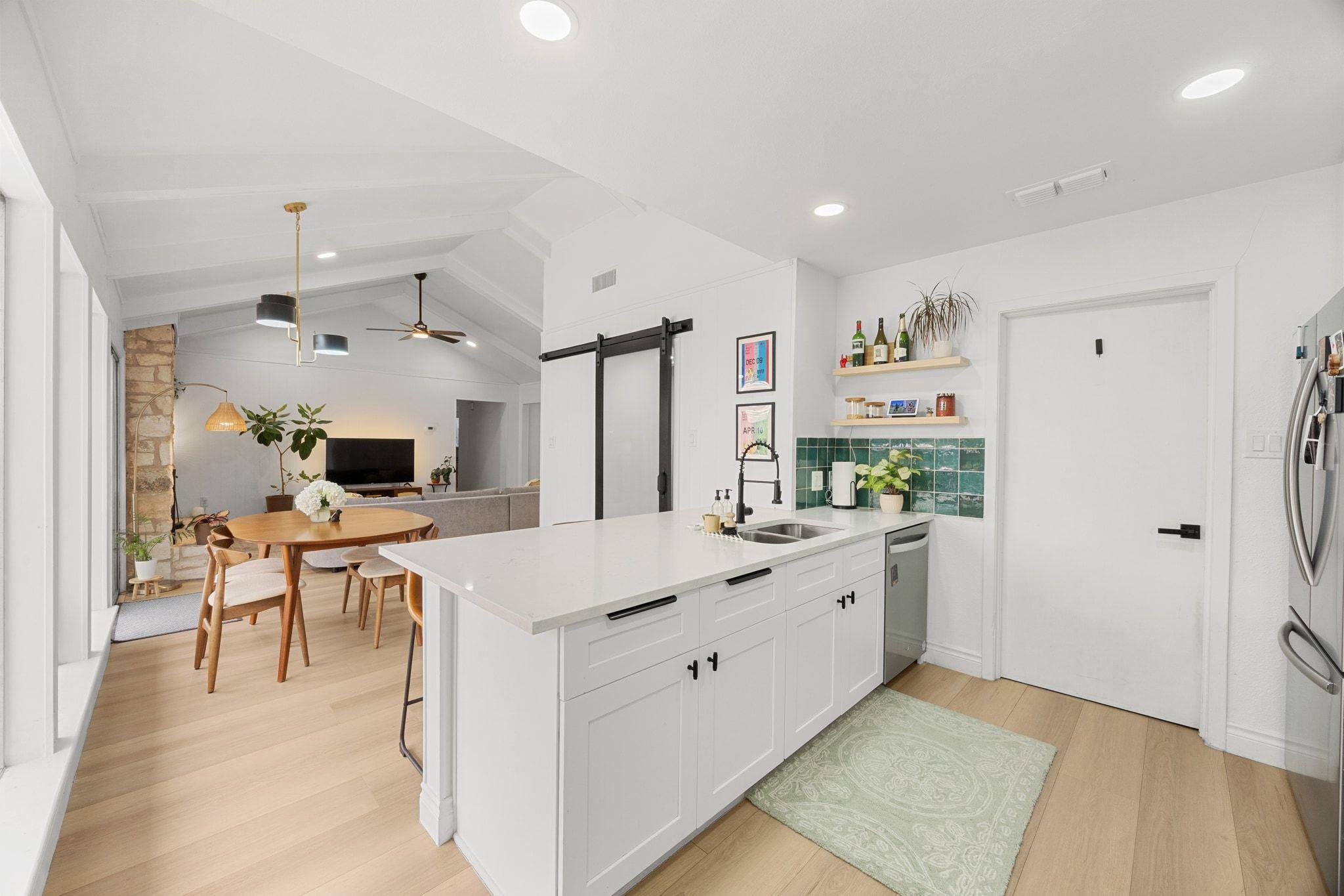 1514 Desert Quail LN