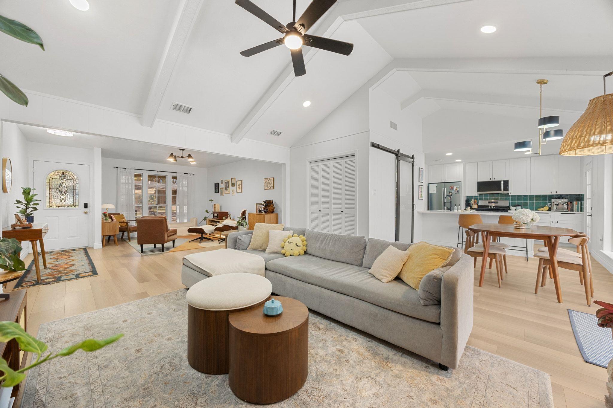 1514 Desert Quail LN