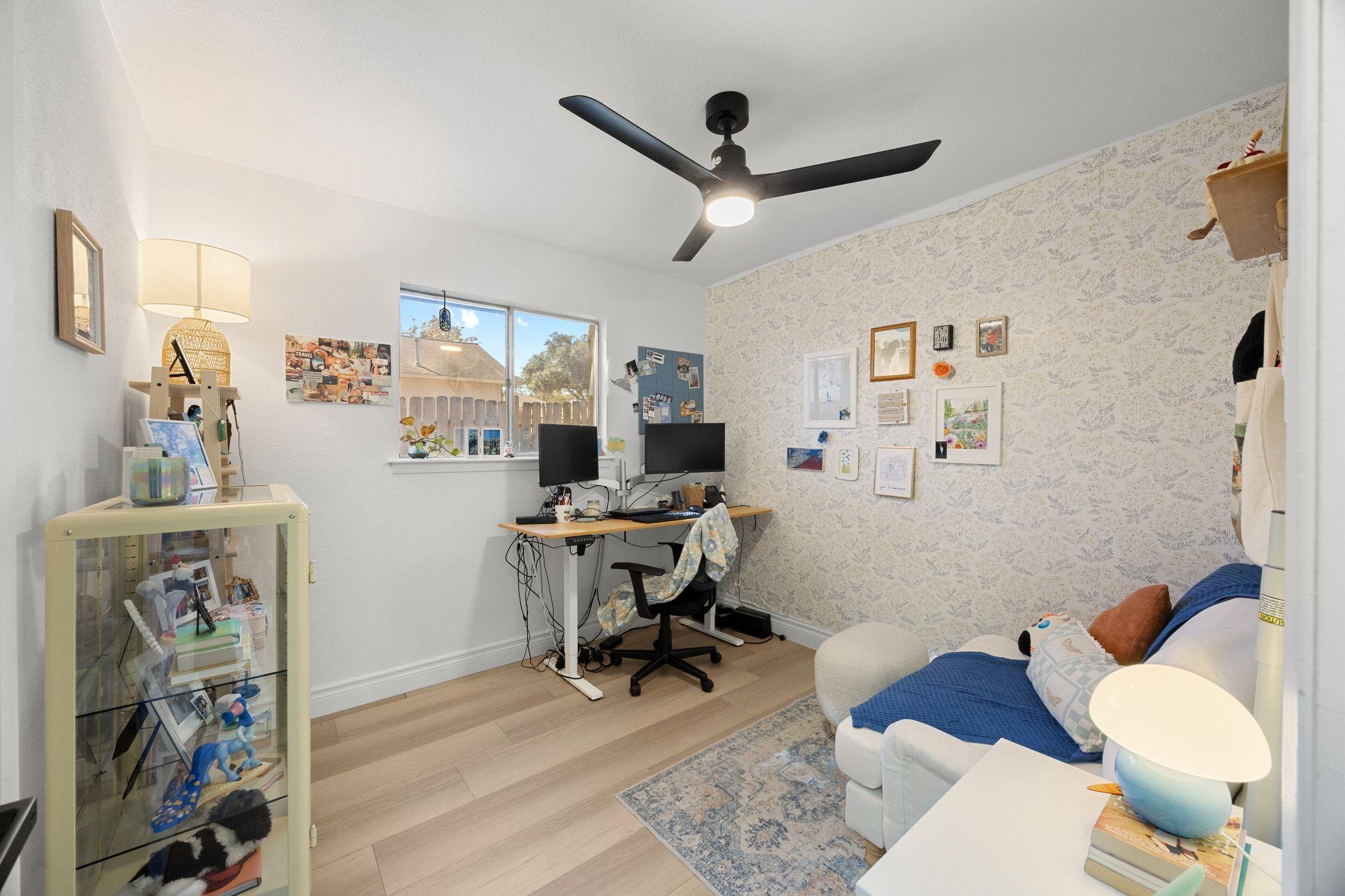 1514 Desert Quail LN