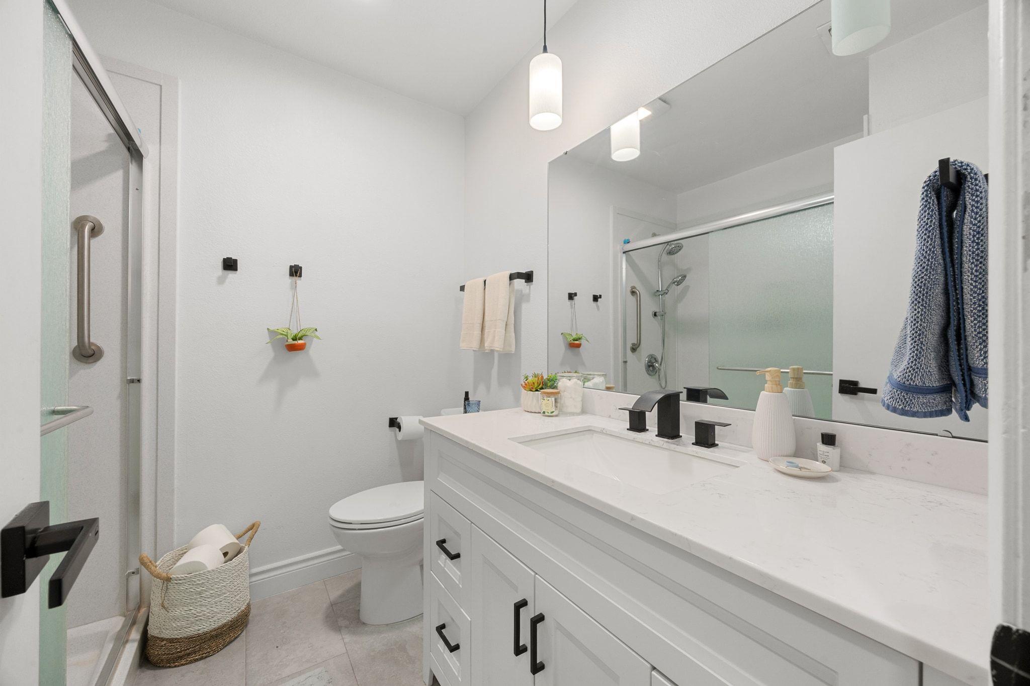 1514 Desert Quail LN