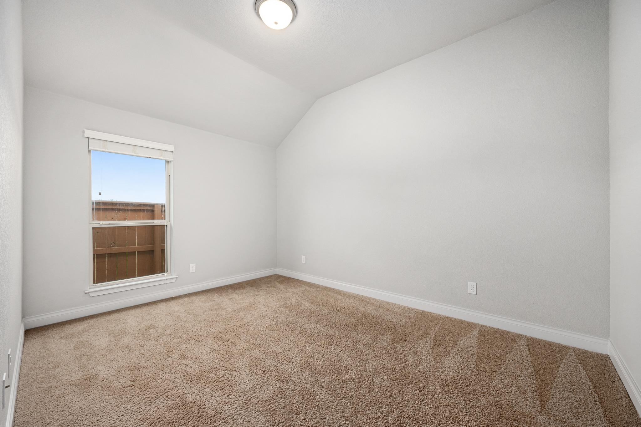 321 La Grotta LN