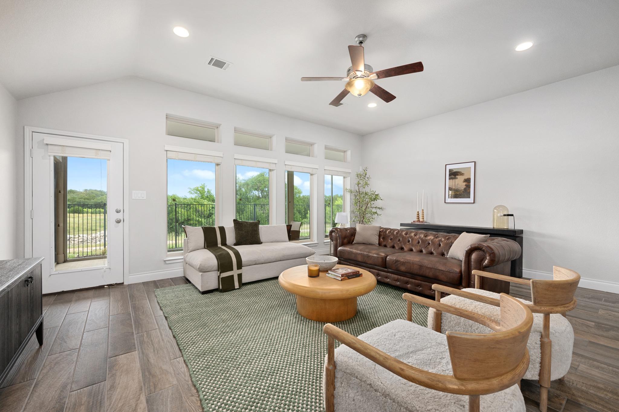 321 La Grotta LN