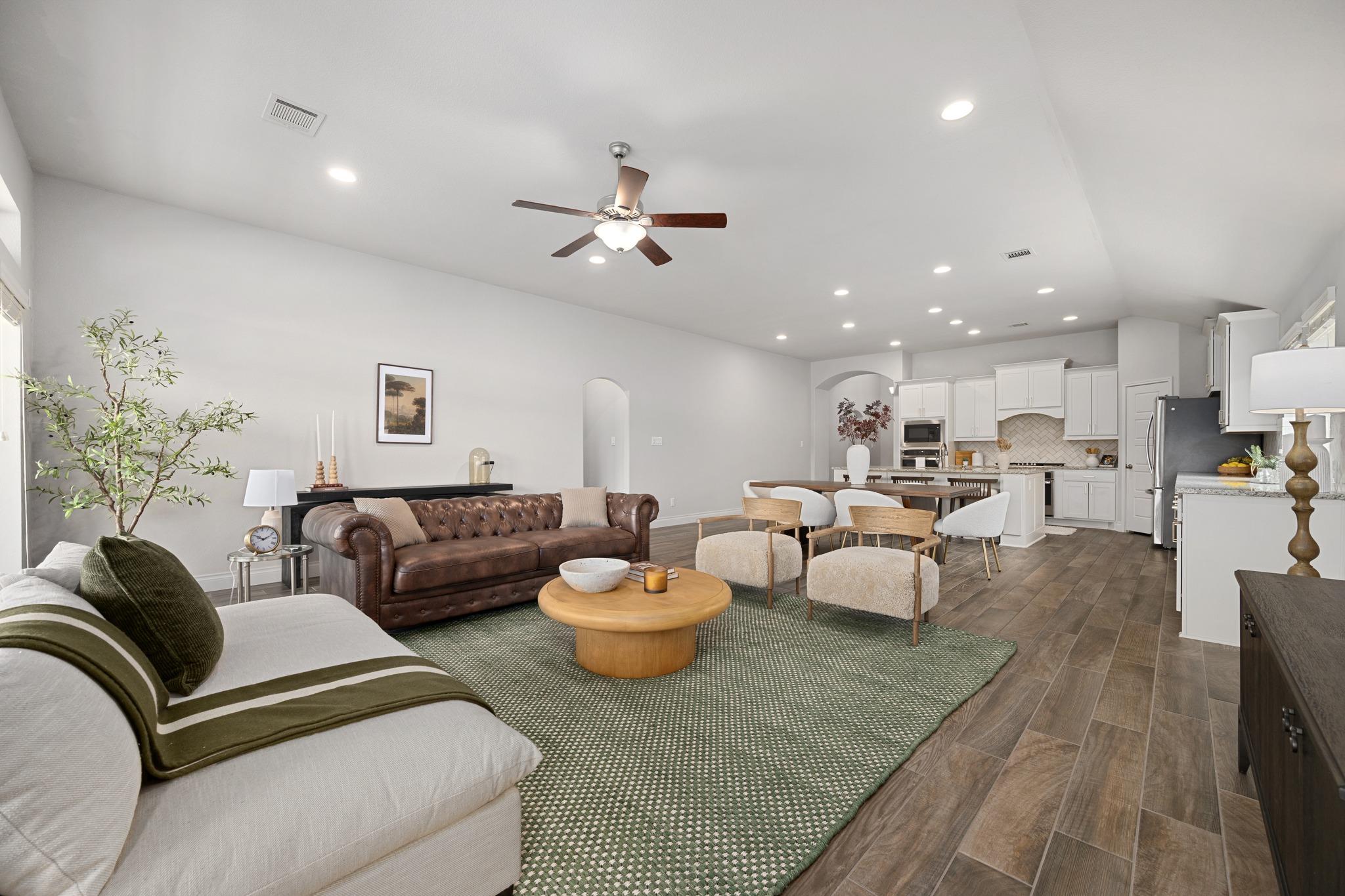 321 La Grotta LN