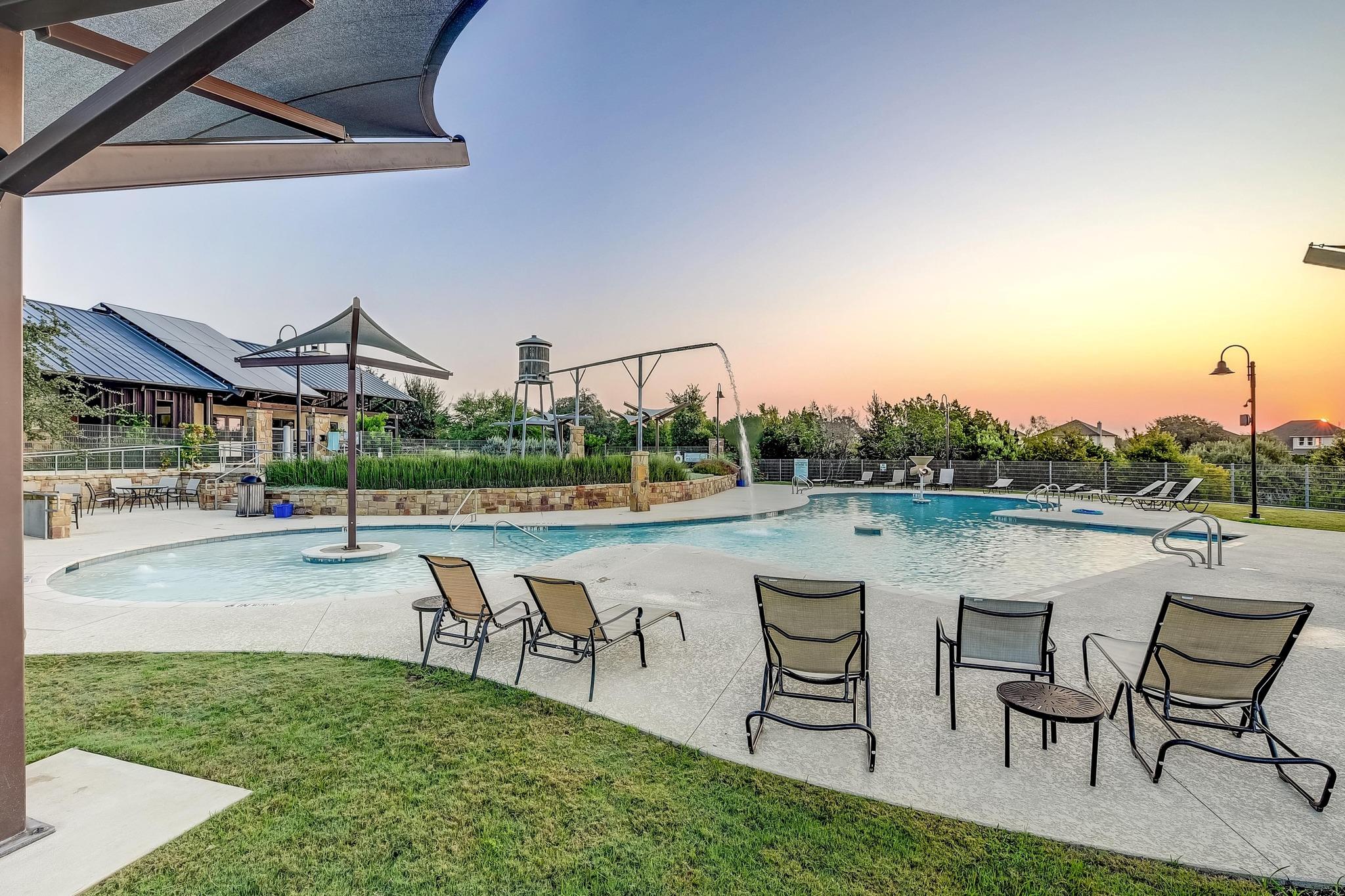 321 La Grotta LN