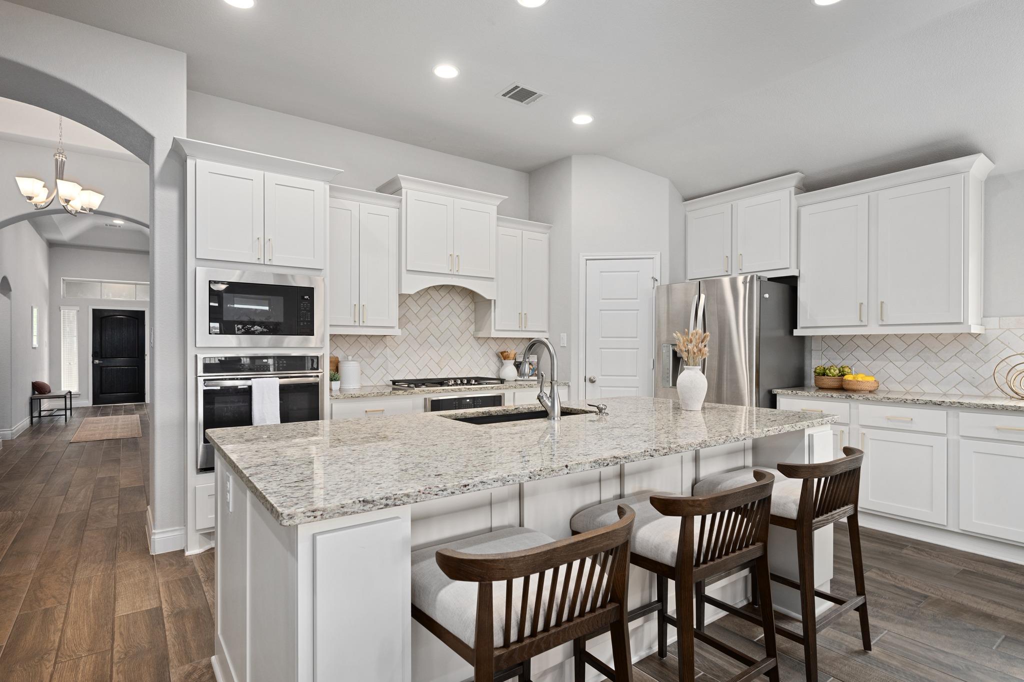 321 La Grotta LN