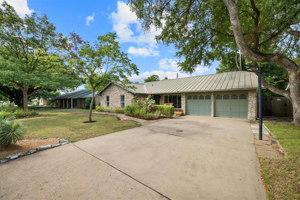 1709 Westmoor DR