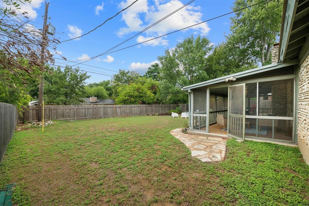 1709 Westmoor DR
