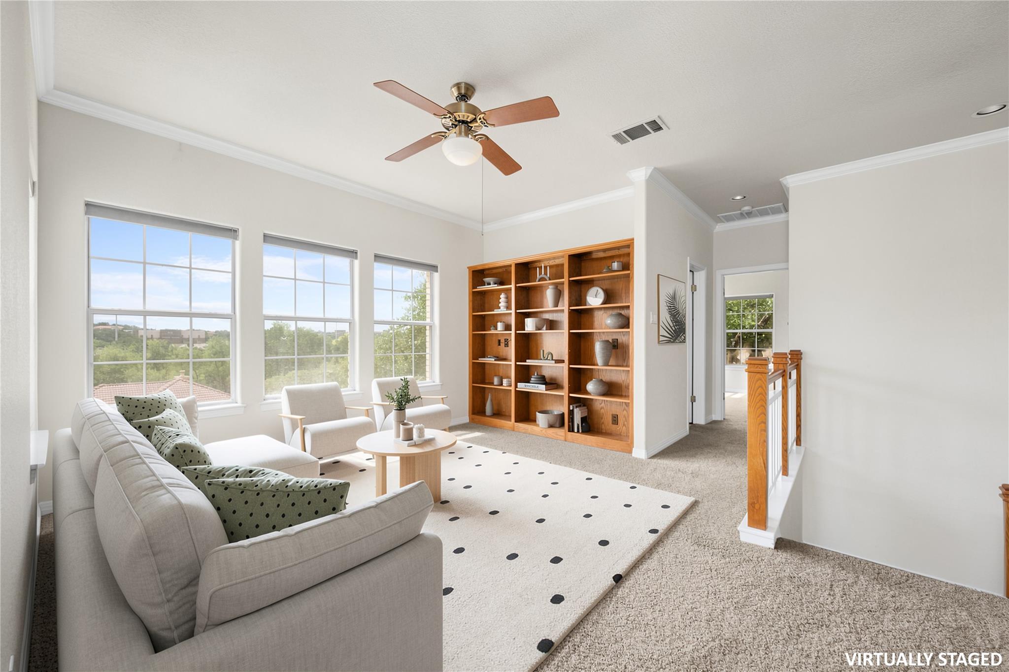 501 Rolling Green DR