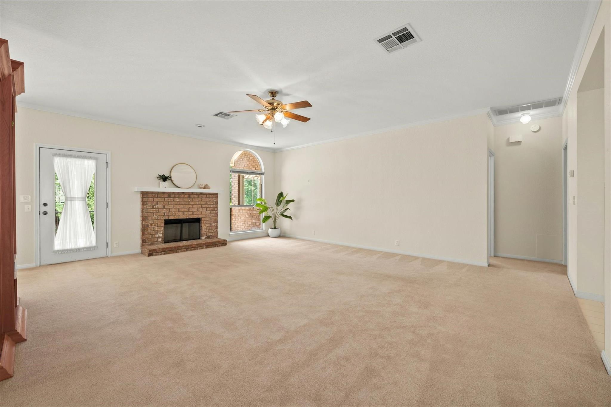 807 Palos Verdes DR
