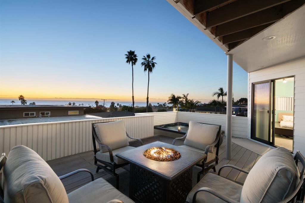 2112 Cambridge Avenue