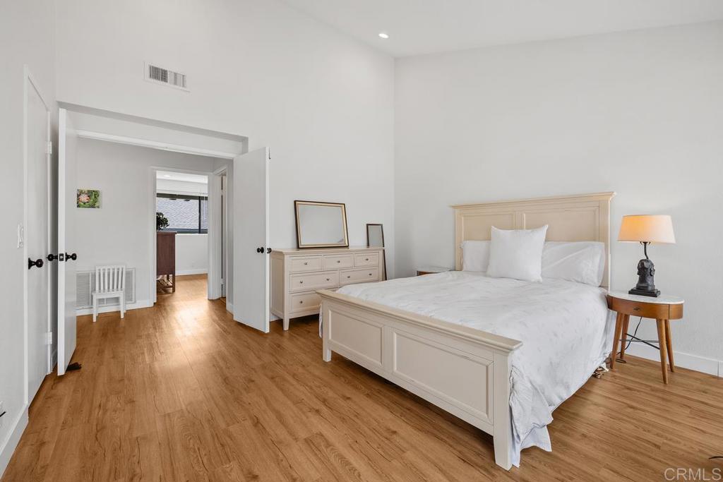 8256 CAMINITO MODENA