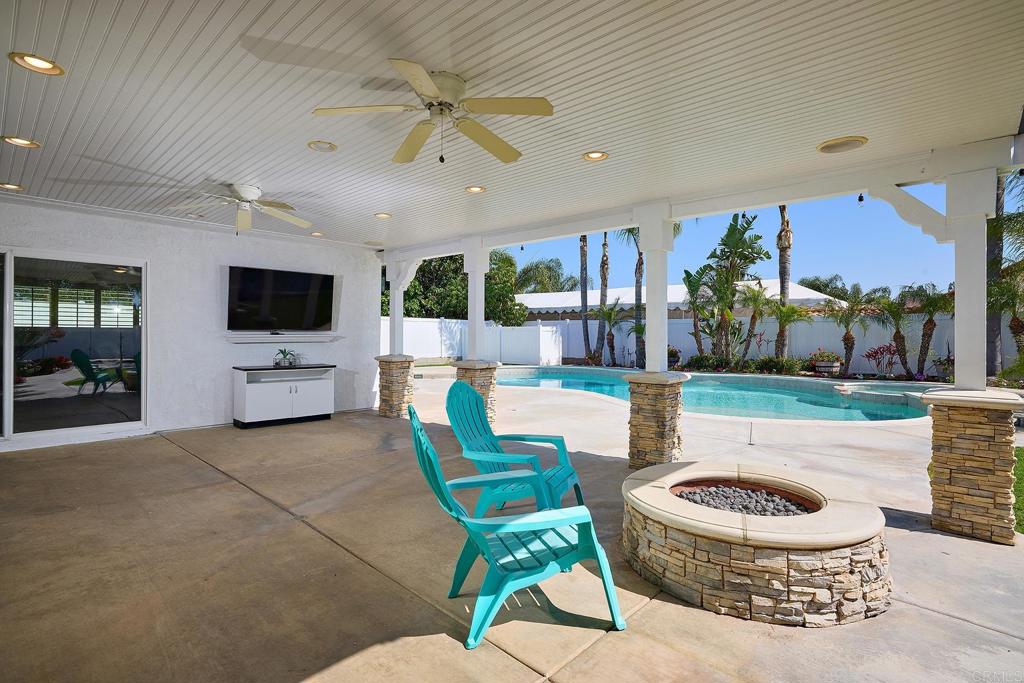 17942 Sun Knoll Drive