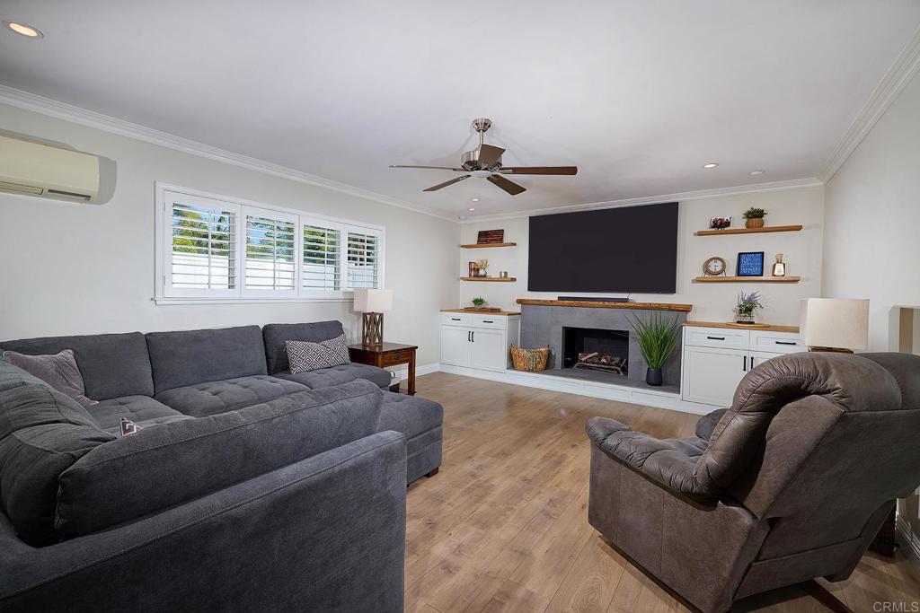 17942 Sun Knoll Drive