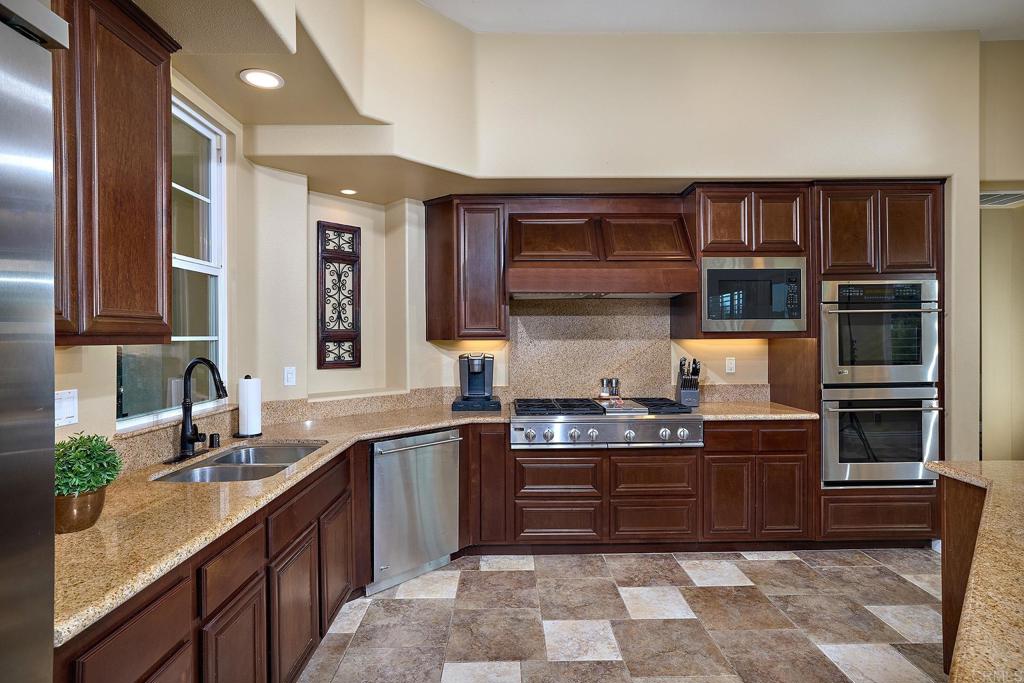 5617 Hidden Grove Way