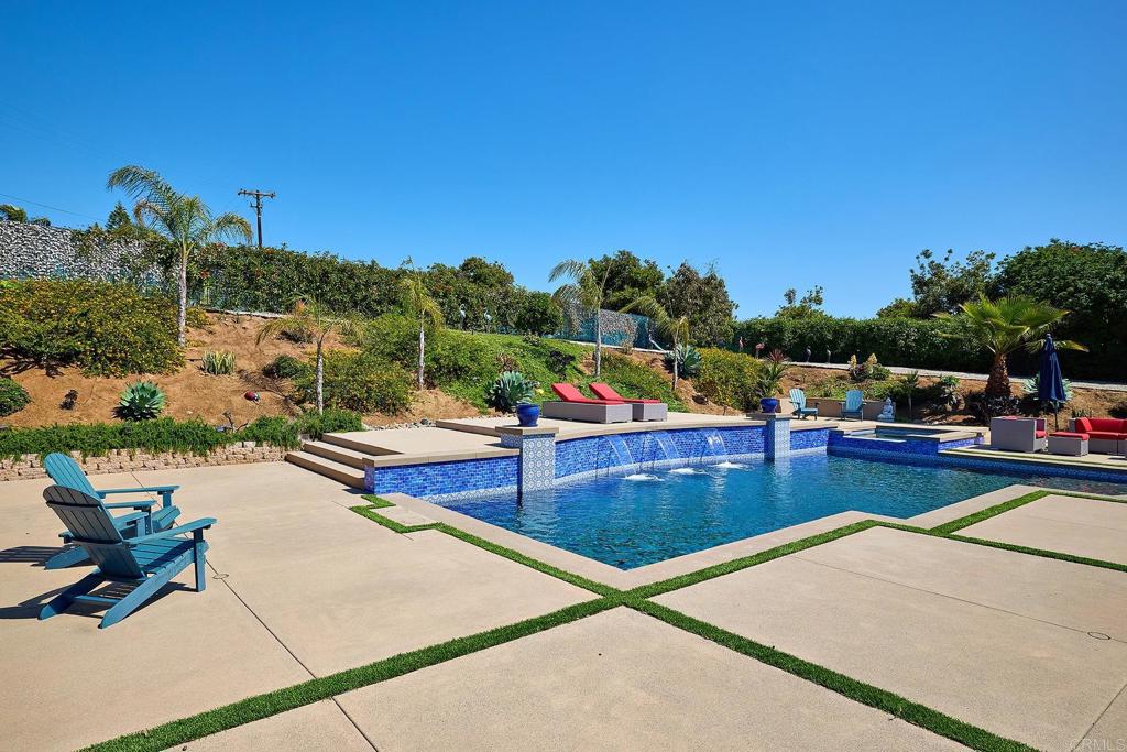 5617 Hidden Grove Way