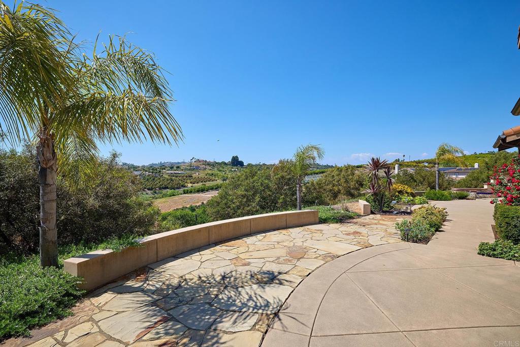 5617 Hidden Grove Way