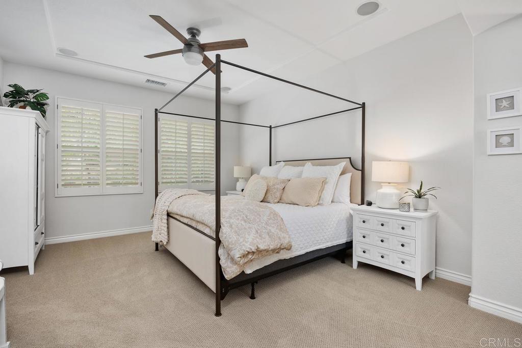 3239 AVENIDA LA CIMA