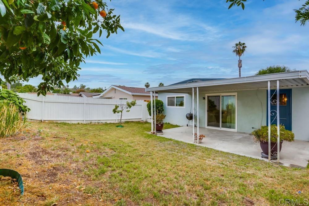 871 Arcadia Avenue
