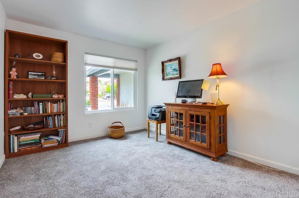 4867 Meadowbrook Drive