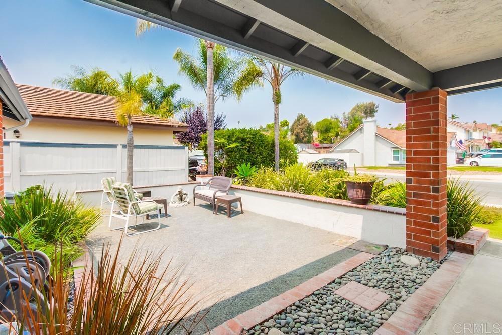 4867 Meadowbrook Drive