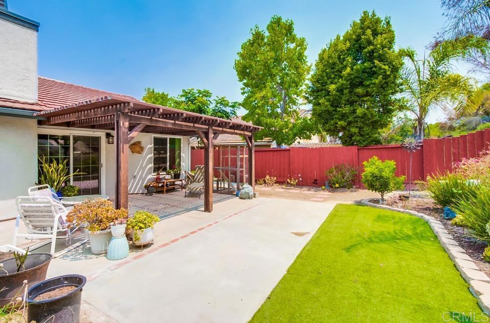 4867 Meadowbrook Drive