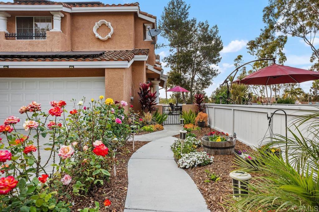 1512 Golfcrest Place