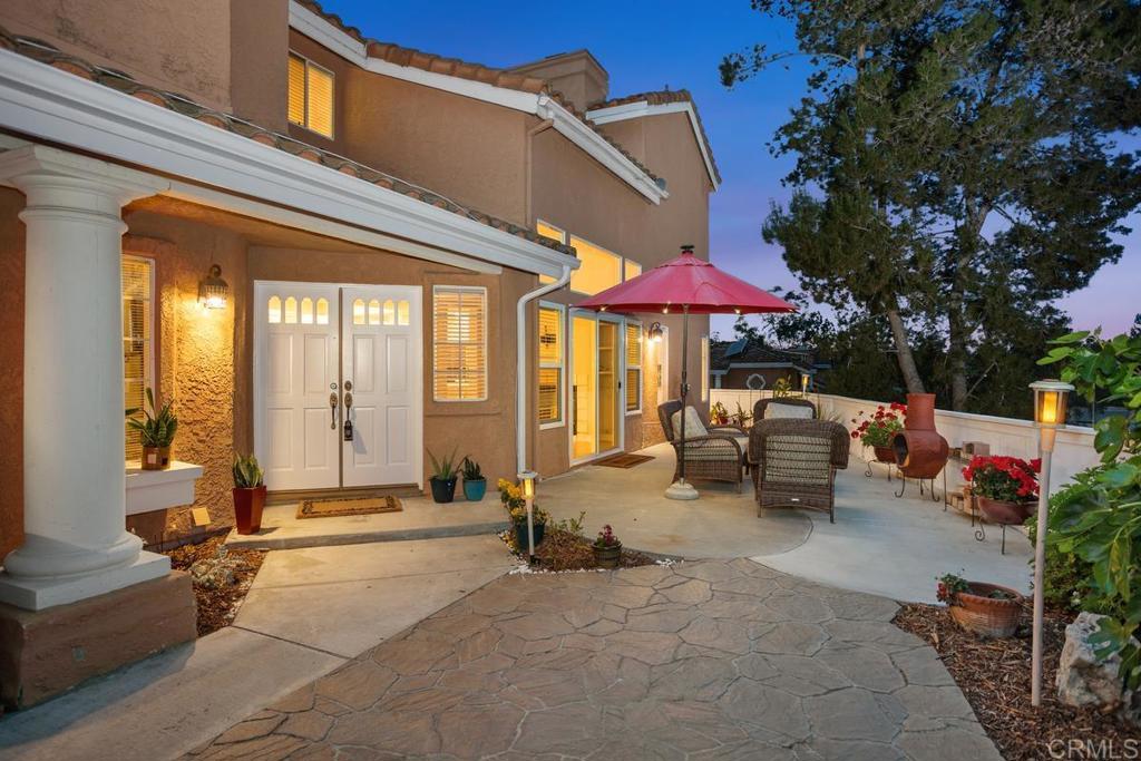 1512 Golfcrest Place