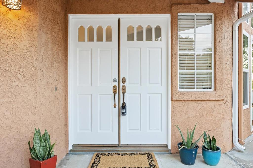 1512 Golfcrest Place