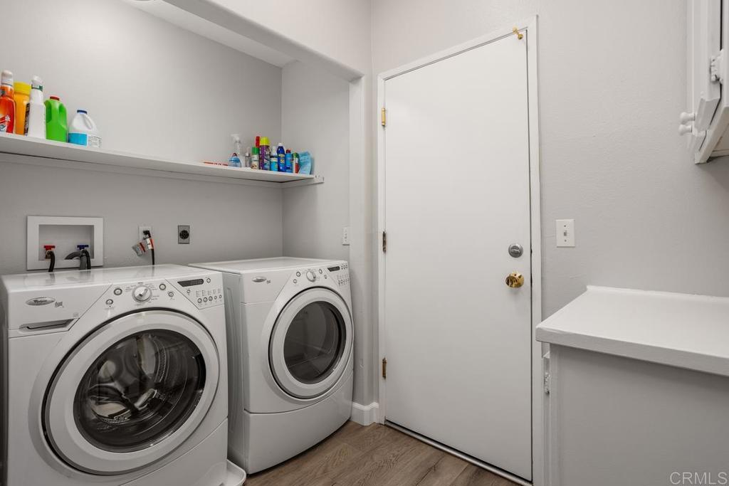 1512 Golfcrest Place