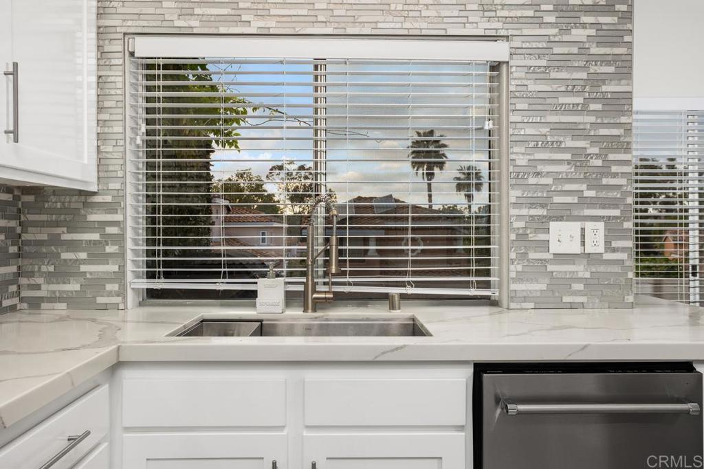 1512 Golfcrest Place