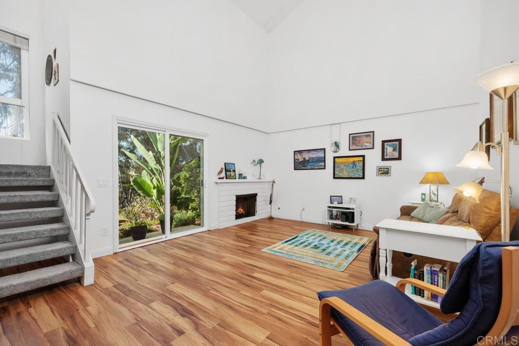 2062 AVENUE OF THE TREES