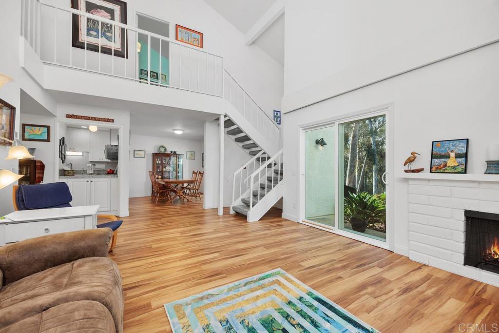 2062 AVENUE OF THE TREES