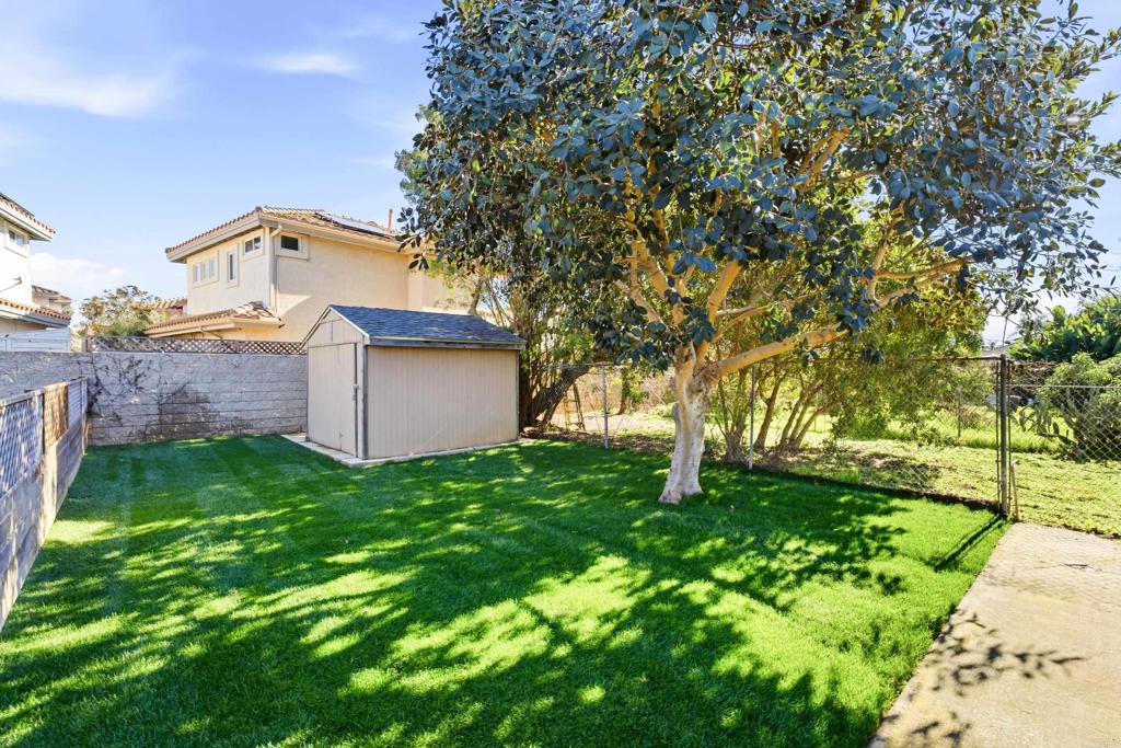 2652 Jefferson Street #A-G