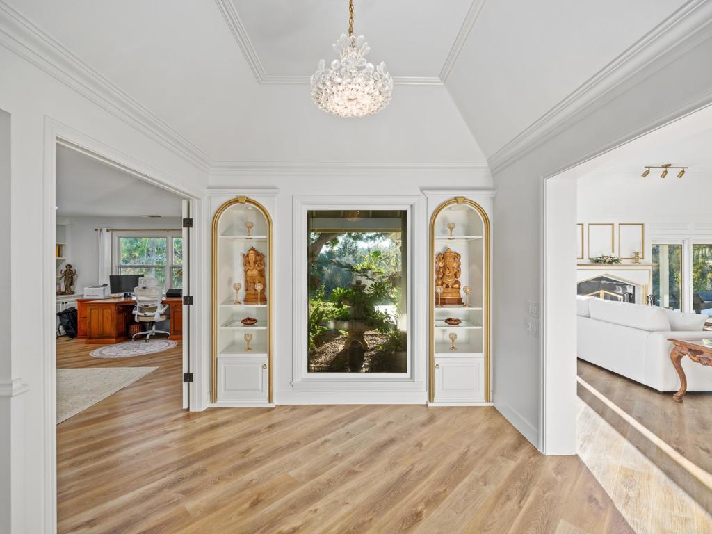 9 Country Glen Road