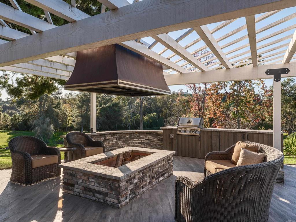 9 Country Glen Road