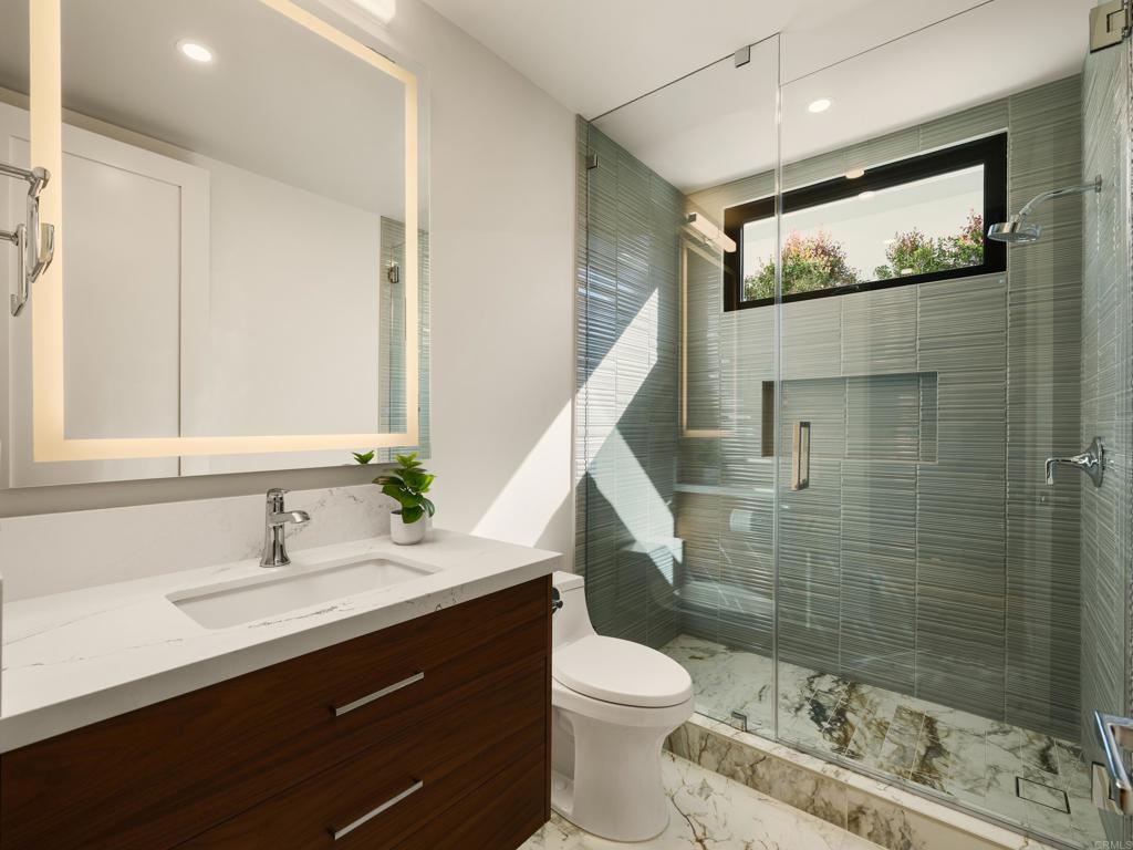 5170 Carlsbad Boulevard