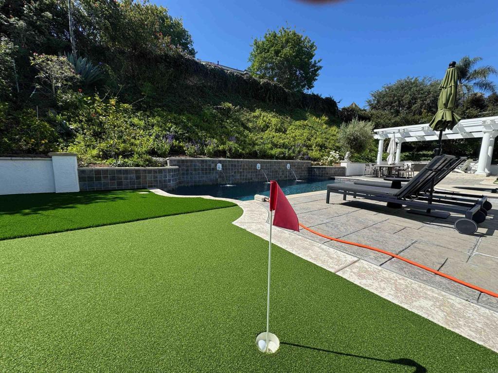 2739 Argonauta Street