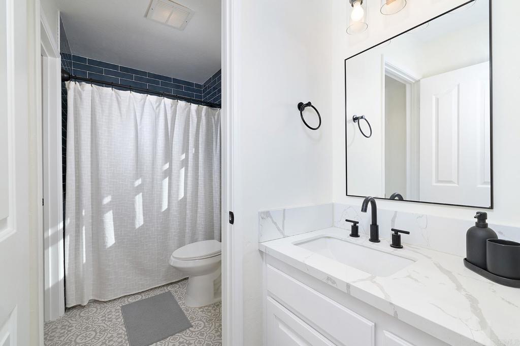 2739 Argonauta Street