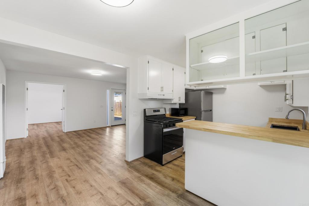 2652 Jefferson Street