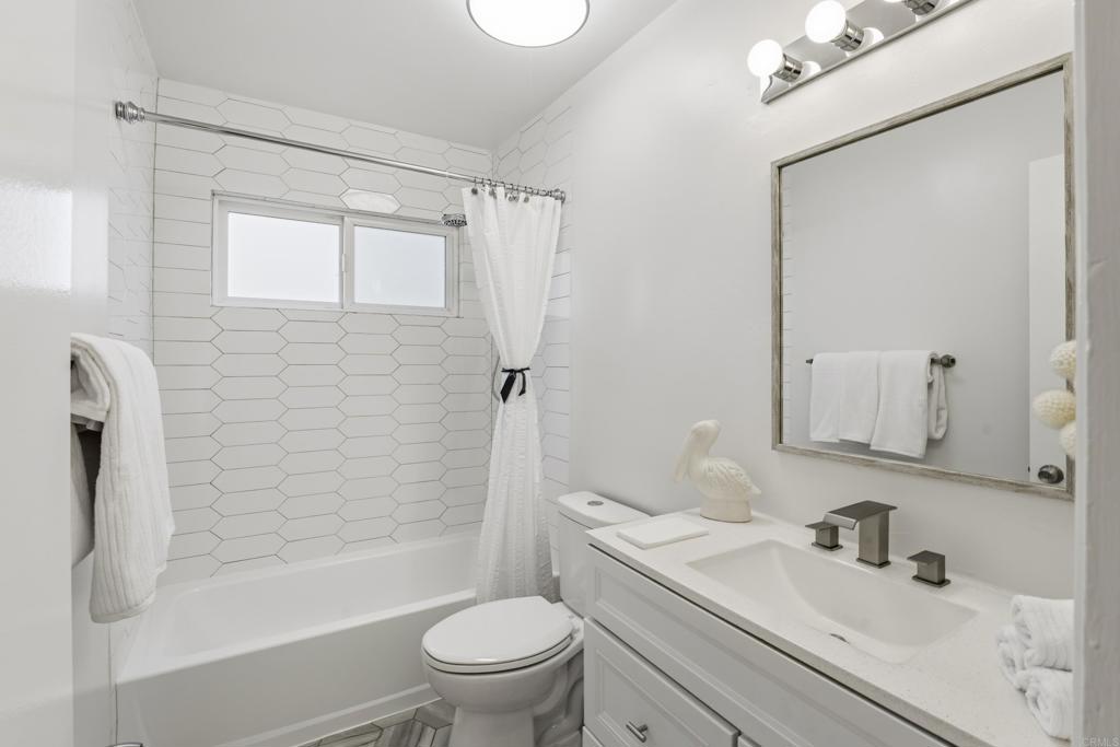 2652 Jefferson Street A-G