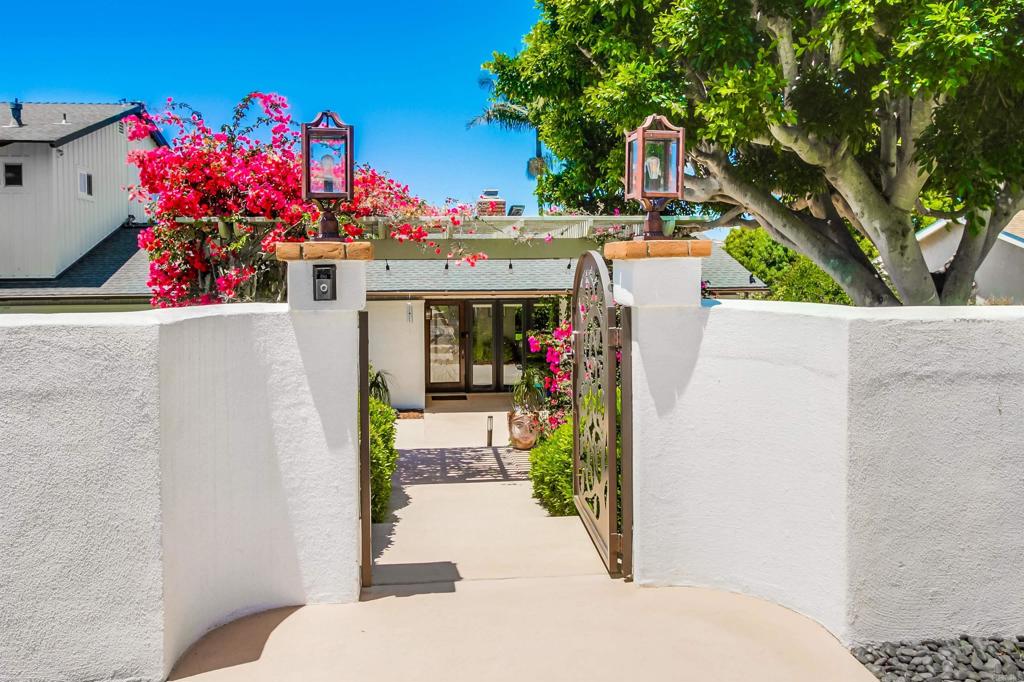 3515 Bedford Circle
