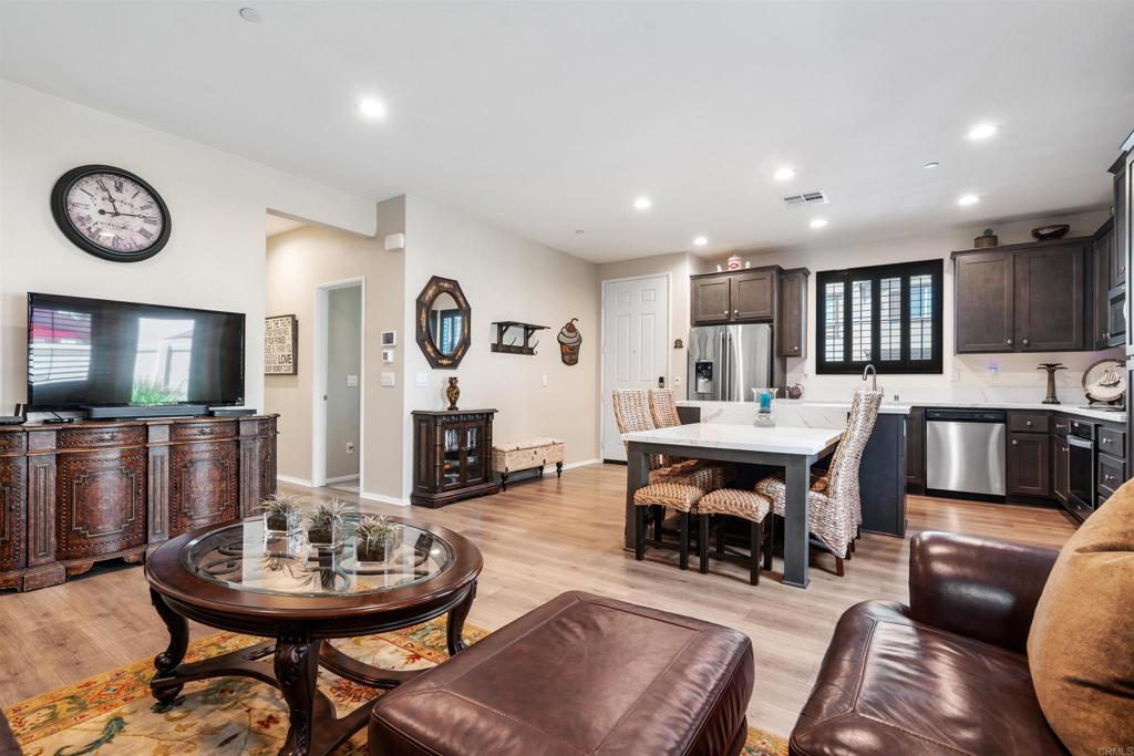5604 Daybreak Way