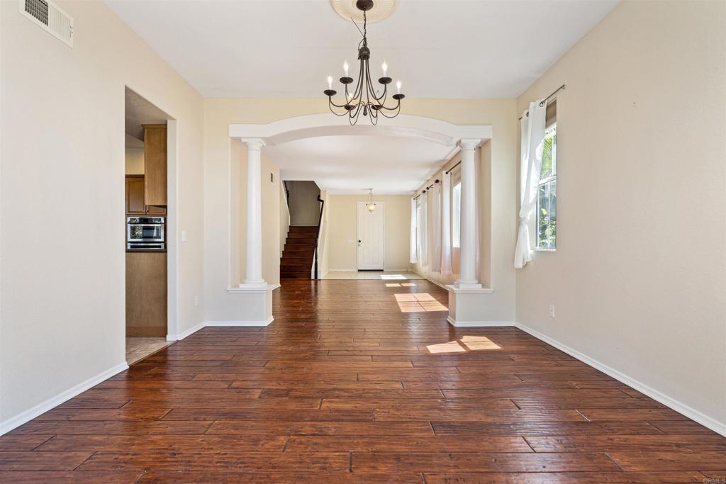 5276 Willow Walk