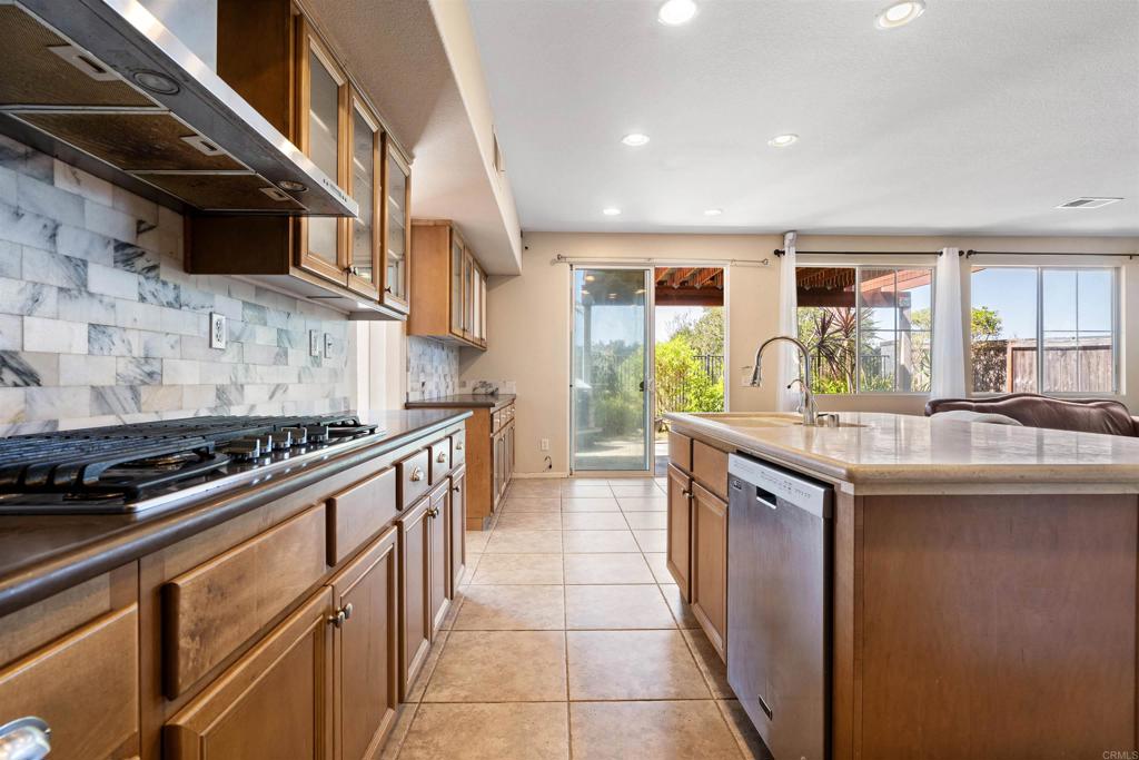 5276 Willow Walk