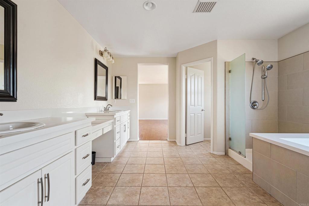 5276 Willow Walk