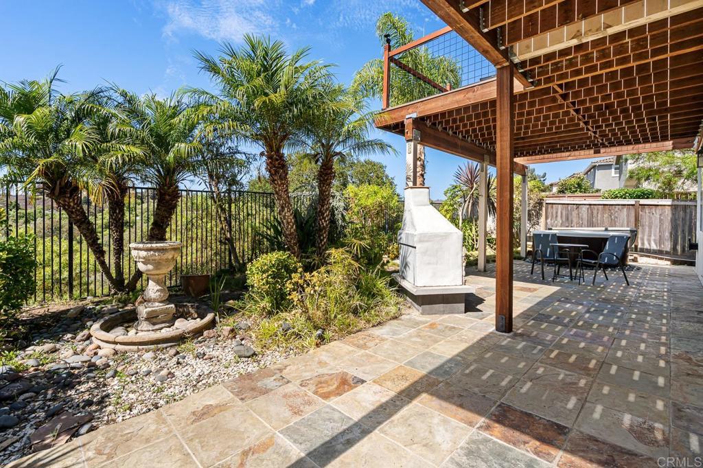 5276 Willow Walk