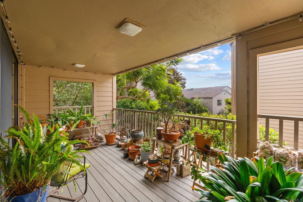 259 Sea Forest Court