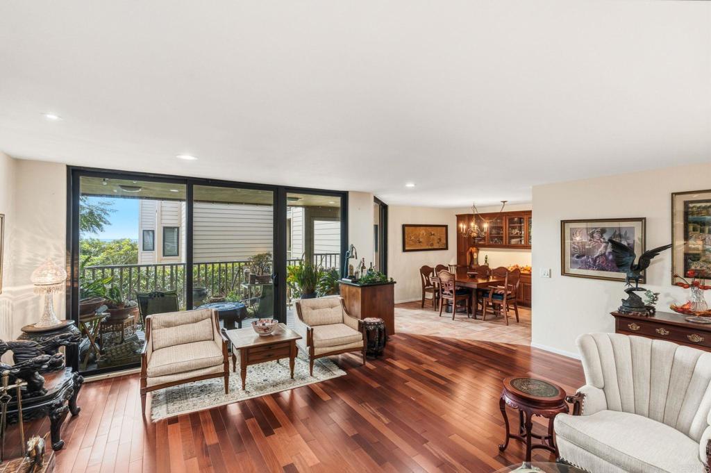 259 Sea Forest Court