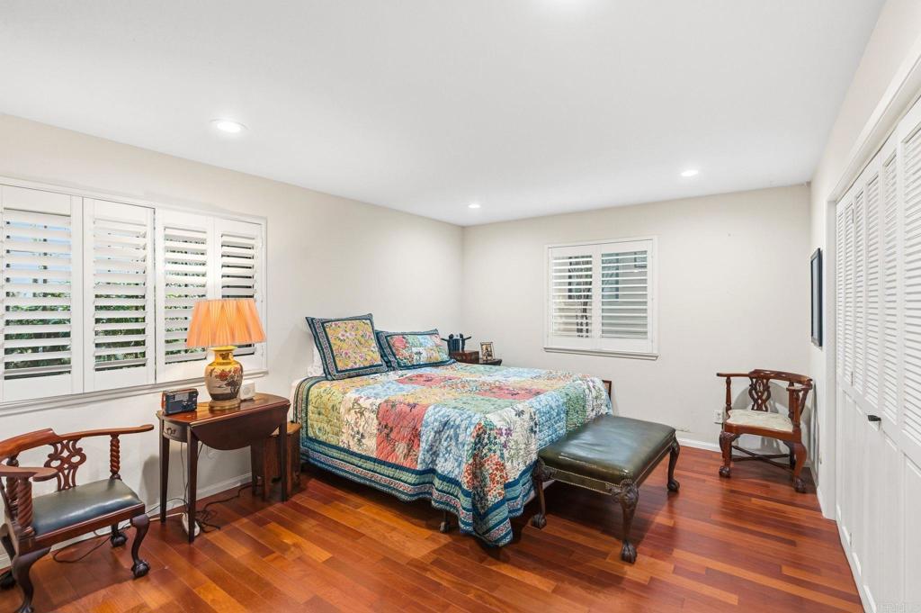 259 Sea Forest Court